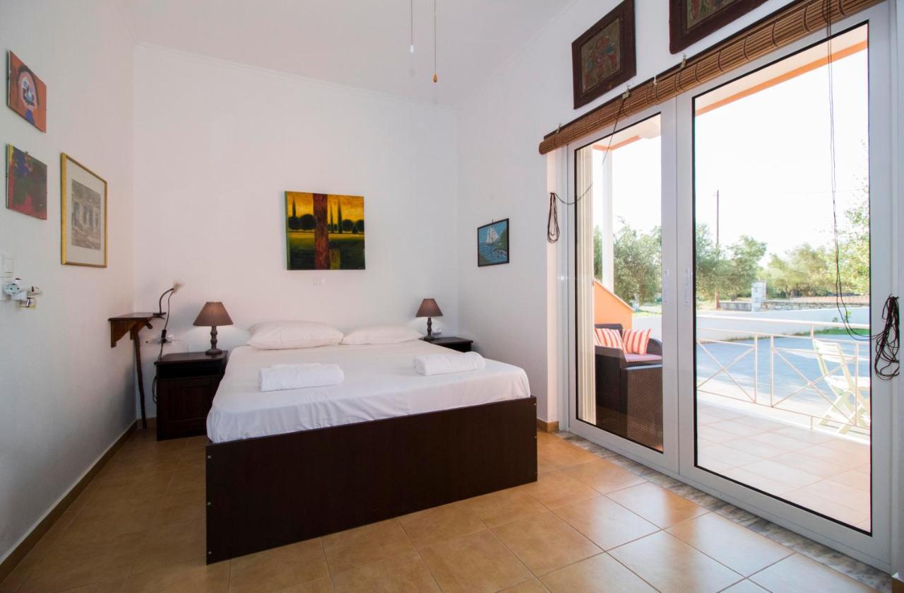 Laconian Collection Mavrovouni Beach House Gythio Ngoại thất bức ảnh